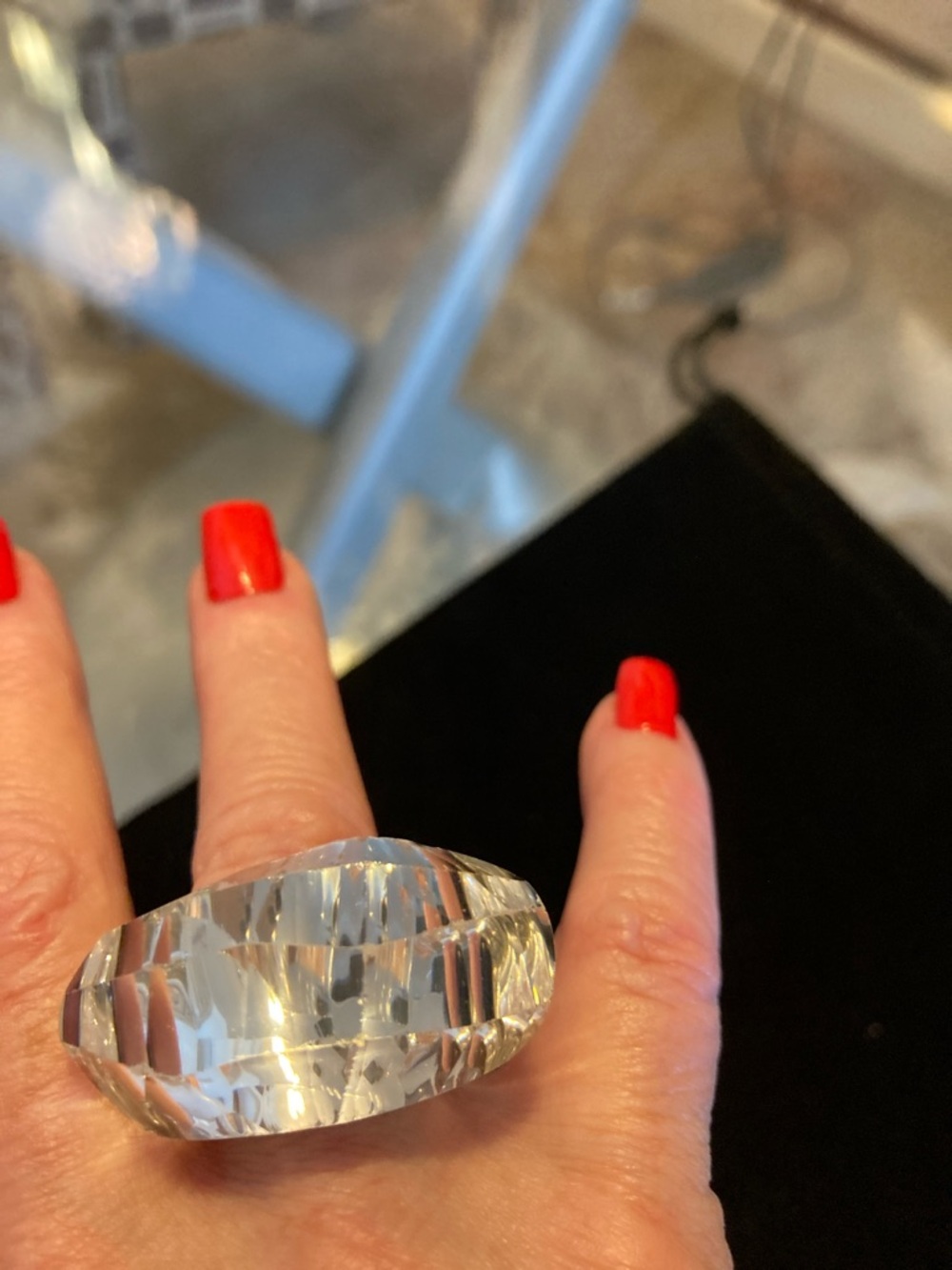 LUCiTE RING